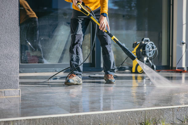Best Residential Pressure Washing Services  in Johnsburg, IL